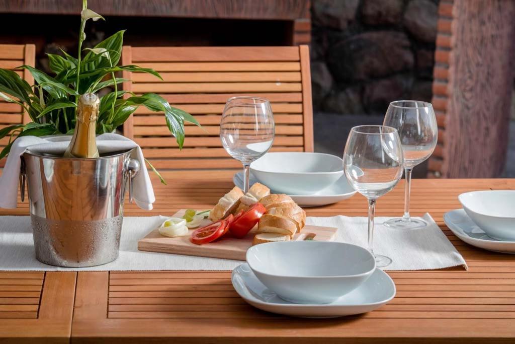 Villa Silente 수페타르스카 드라가 외부 사진